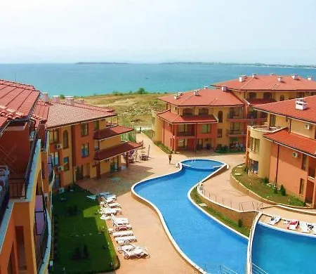 03 Apartamento